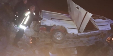 Iğdır'da göçmenleri taşıyan araç kaza yaptı