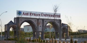 Van YYÜ’den Ahi Evran Üniversitesi’ne akademik kadrolaşma