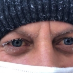 Kars’ta soğuktan vatandaşın kirpikleri buz tuttu