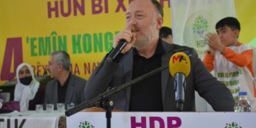 HDP İpekyolu İlçesi’nde kongreye giderek yeni yönetimini belirledi - HDP