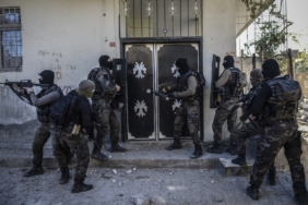Li Balikesîrê hemberî HDP’ê operasyon: 4 kes hatin desteserkirin