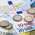 Euro haftanın son gününde rekora koşuyor