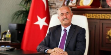 Van’da AKP’li Başkanlar çocuklarını sözleşmeli olarak işe aldırdı - salih akman