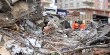 Depremde kurtarılan 34 çocuğun kimliği tespit edilemedi - deprem cocuk sayisi