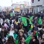 Karayazı Newrozu’nda hükümete ‘istifa’ çağrısı