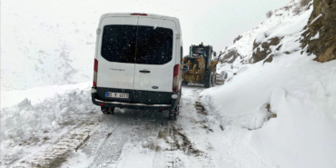 Van'da karla mücadele çalışmaları devam ediyor