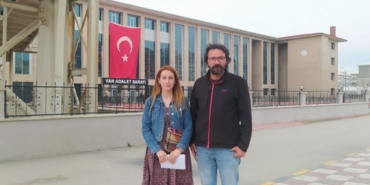 Van'da gözaltına alınan gazeteci Gülşen Koçuk serbest bırakıldı - Serhatnews gazeteci serbest