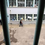 Ekonomik kriz ardından cezaevleri ‘tıka basa’ doldu