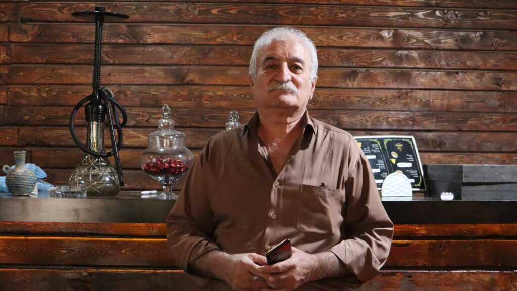 Van’a İranlıların ilgisi artarak devam ediyor - foto 3 cafe acan iranli es 1