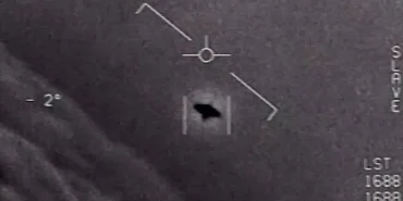 NASA'dan kritik toplantı: Tanımlanmayan cisimlerin görüntüleri paylaşıldı - nasa ufolarin varligini kabul etti iste ilk goruntuler qfSf