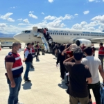 Iğdır’da 296 Afgan göçmen, uçakla ülkelerine geri gönderildi