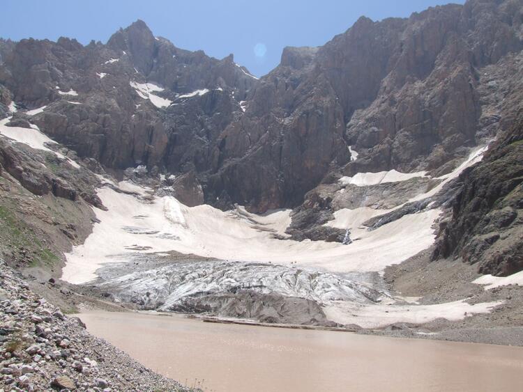 ‘Milli Park’ ilan edilen Cilo Dağları’ndaki buzullar erimeye başladı! - cilo dagi1