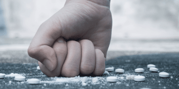 Van’da uzmanlar uyardı: Uyuşturucu kullanım yaşı 10’a kadar düştü! - uyusturucu kullanimi