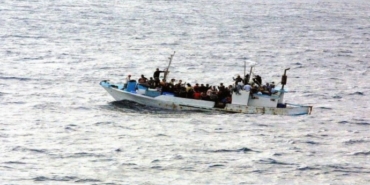 göçmen teknesi
