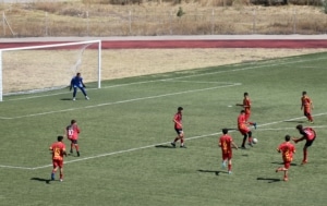 Ağrı'da depremzede çocukların katıldığı futbol turnuvasında yarı final maçları oynandı