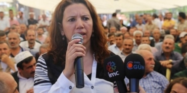 Eski Hakkari Milletvekili Selma Irmak’a 4 yıl 2 ay hapis cezası - selma irmak