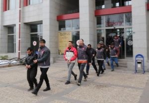 Erzurum’da haklarında kesinleşmiş hapis cezası bulunan 9 hükümlü yakalandı
