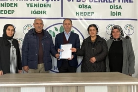 Gazeteci Akkuş HEDEP’ten belediye başkanlığına aday adayı oldu - Murat Akkus