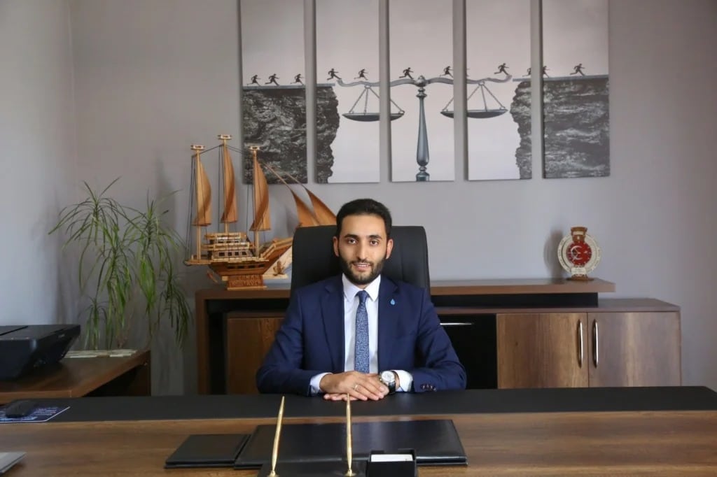 VASKİ, AKP’li avukatlarla Van’ı haraca bağladı - irmez