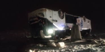 Erzurum-Karlıova yolunda kaza: 15 kişi yaralandı - kaza bingol