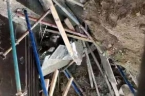 Van’da tabliye betonu çöktü: İşçiler yaralandı - tabliye betonu van