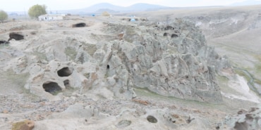 Ağrı ve Kars’ın ünlü mağaraları turizme kazandırılmayı bekliyor - AA 20231202 33082257 33082244 KARSIN ANI MAGARALARI TURIZME KAZANDIRILMAYI BEKLIYOR