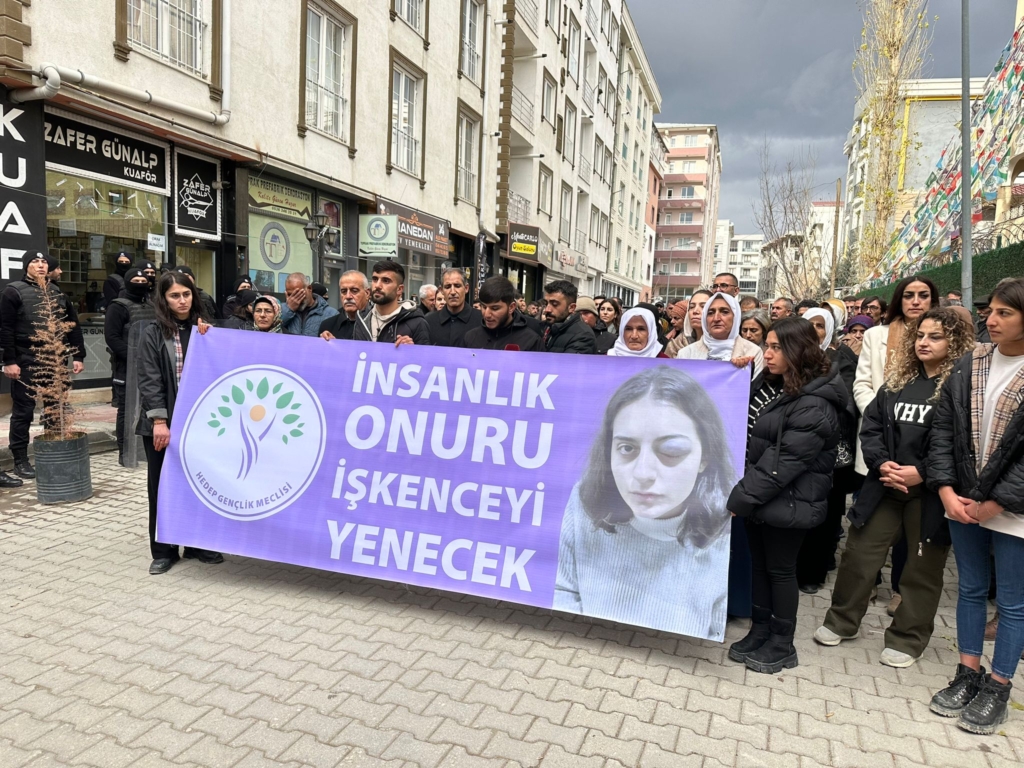 HEDEP Van Gençlik Meclisi: Mücadelemizi büyüteceğiz - HEDEP van genclik meclisi 4