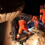 Çin depreminde yaşamını yitirenlerin sayısı 131’e yükseldi