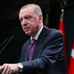 Erdoğan: İşverenimizi zorlamayacak bir asgari ücret süreci izlenecek