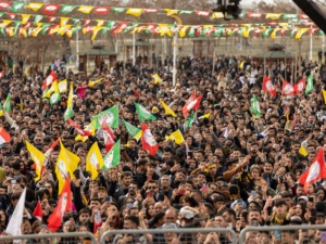 Fotoğraflarla Van Newroz kutlamaları - Fotograflarla Van Newroz kutlamalari4