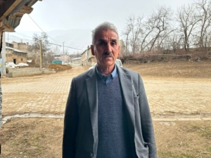 Gevaş Belediye Başkanı Murat Sezer’in oy için ‘suyla tehdit ediliyorlar’ dediği köylülerden yanıt: Bizi kimse su için tehdit etmedi, oy da istemedi - WhatsApp Image 2024 03 22 at 16.46.49
